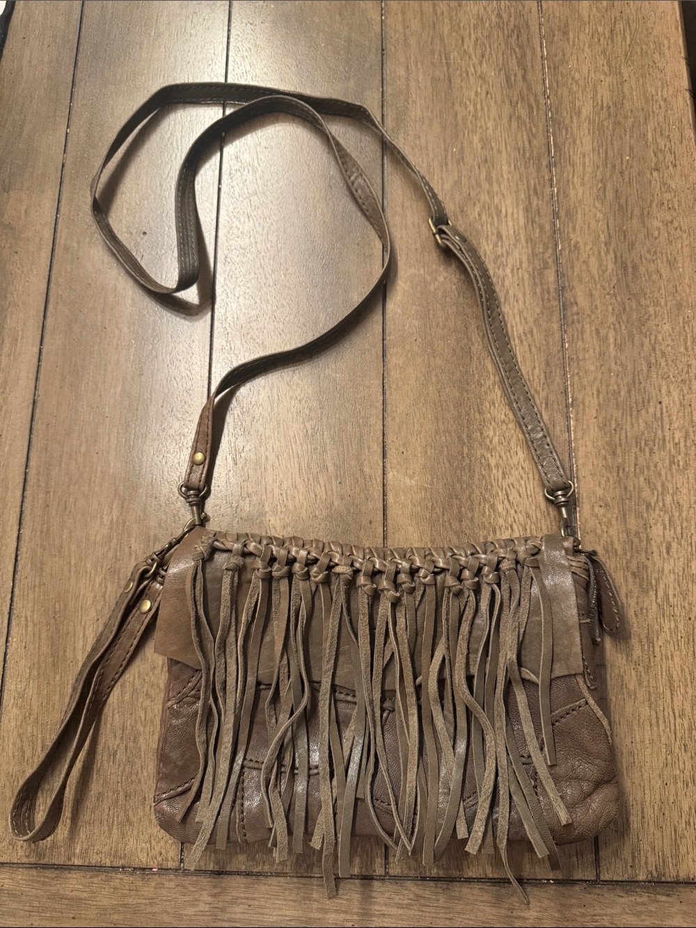 Monserat De Lucca Washed Leather Fringe Crossbody Bag Convertible Clutch Boho